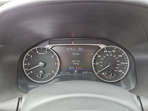 Used 2024 Nissan Altima 2.5 SR FWD image 23