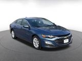 Used 2024 Chevrolet Malibu LT image 3