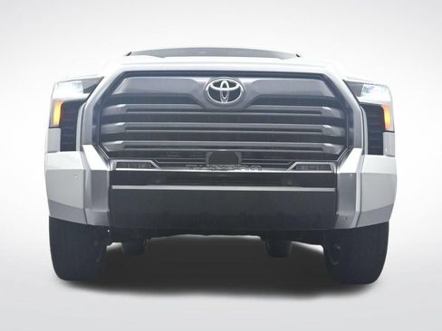 Used 2024 Toyota Tundra Limited AWD/4WD image 37