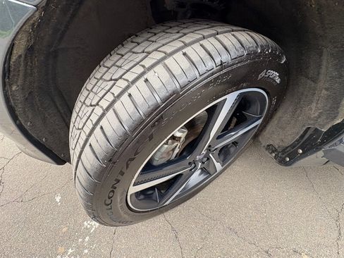 Used 2015 Volvo XC60 T6 R-Design Platinum image 9