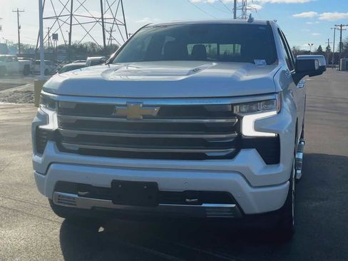 Certified 2024 Chevrolet Silverado 1500 High Country w/ High Country Premium Package image 7