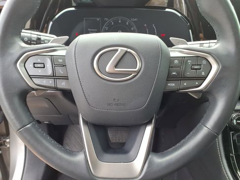 Used 2024 Lexus NX 250 FWD w/ Cold Area Package image 19