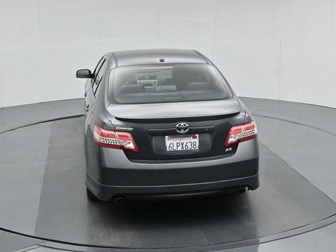 Used 2010 Toyota Camry SE image 40