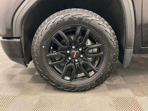Used 2019 GMC Sierra 1500 Elevation w/ Elevation Value Package image 8