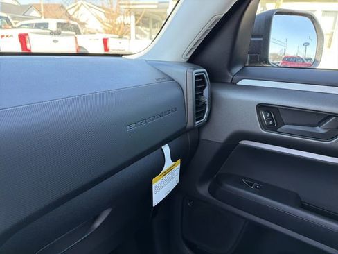 New 2026 Ford Bronco Sport Outer Banks w/ Outer Banks Tech Package+ AWD/4WD image 23