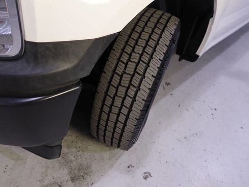 Used 2018 Ford F150 XL w/ Equipment Group 101A Mid image 11