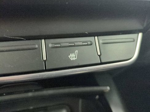 Used 2020 Kia Sorento LX w/ LX I4 Convenience Package FWD image 27
