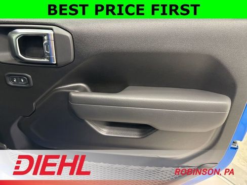 New 2026 Jeep Gladiator Willys image 15