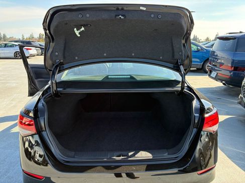 Used 2025 Nissan Sentra SV image 28