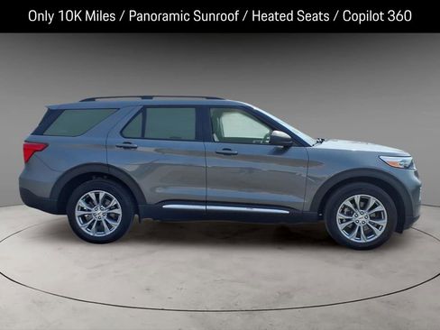 Used 2023 Ford Explorer XLT w/ Equipment Group 202A image 10