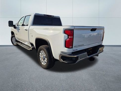 Used 2024 Chevrolet Silverado 2500 LTZ w/ LTZ Convenience Package AWD/4WD image 5
