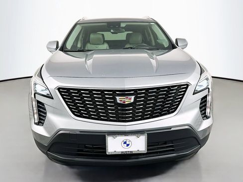 Used 2023 Cadillac XT4 Luxury w/ Driver Awareness Package FWD image 2