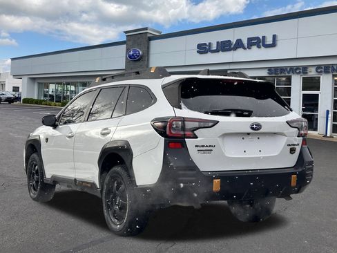 Certified 2022 Subaru Outback Wilderness image 5