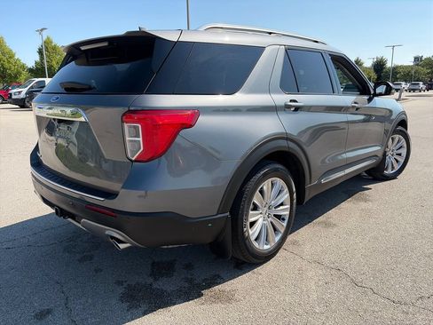 Used 2024 Ford Explorer Limited w/ Equipment Group 301A RWD image 7