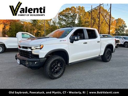 Used 2024 Chevrolet Silverado 1500 ZR2 w/ ZR2 Bison Edition AWD/4WD image 1