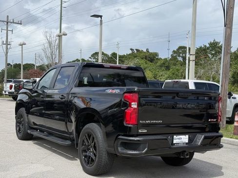 Used 2023 Chevrolet Silverado 1500 RST AWD/4WD image 2