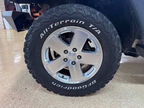 Used 2014 Jeep Wrangler Sport w/ Quick Order Package 24S AWD/4WD image 25
