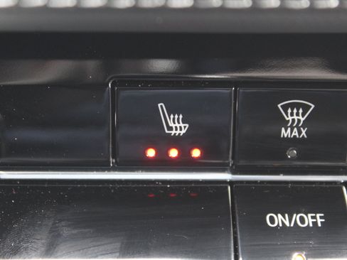 New 2026 Chevrolet Equinox LT image 13