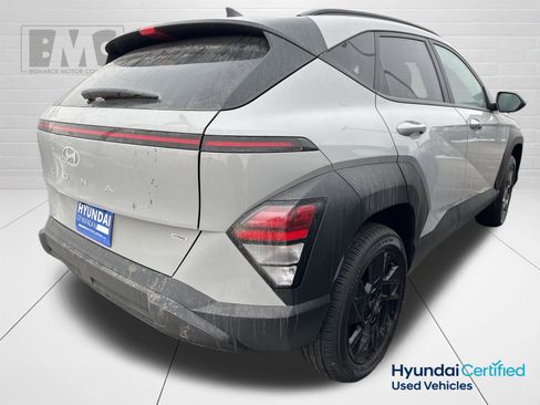 Used 2026 Hyundai Kona SEL Sport image 4