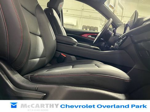 Used 2024 Chevrolet Traverse Z71 w/ Enhanced Driving Package AWD/4WD image 34