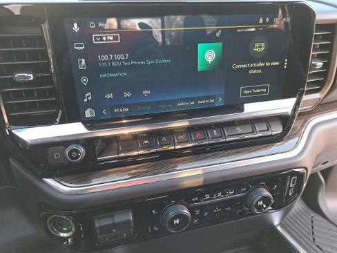 Used 2025 Chevrolet Silverado 1500 LT Trail Boss w/ Convenience Package II image 20