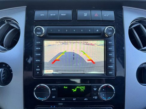 Used 2013 Ford Expedition Limited image 12