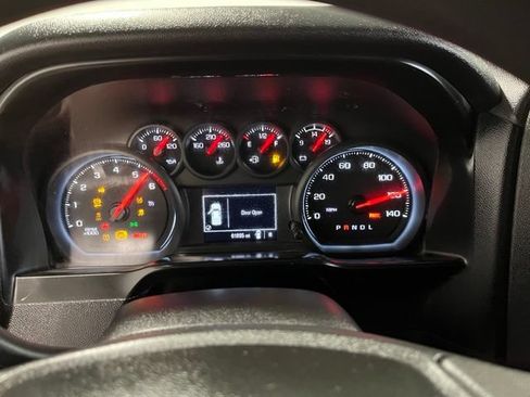 Used 2021 Chevrolet Silverado 1500 W/T RWD image 18