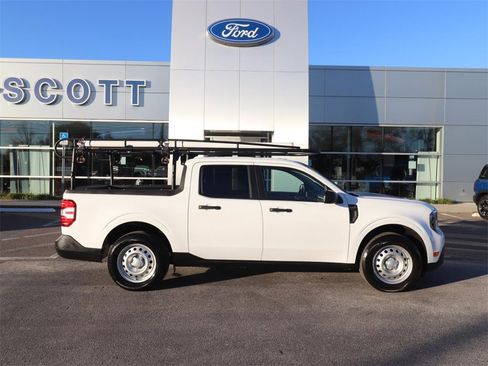 Certified 2025 Ford Maverick XLT w/ Equipment Group 302A image 16