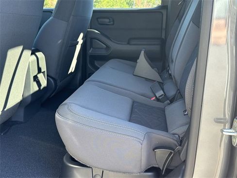 New 2026 Nissan Frontier SV w/ Tow Package image 5