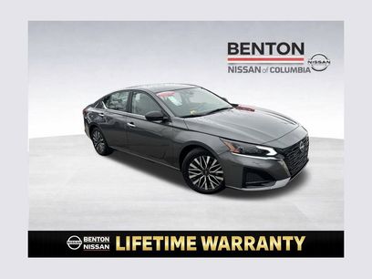 Certified 2025 Nissan Altima 2.5 SV