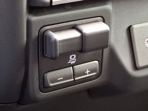 Used 2021 Chevrolet Silverado 1500 Custom Trail Boss w/ LPO, Dark Essentials Package image 25