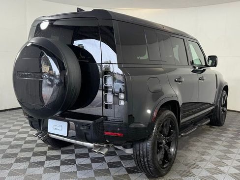 New 2025 Land Rover Defender 110 V8 image 8