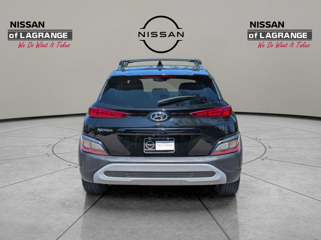 Used 2022 Hyundai Kona SEL FWD image 6