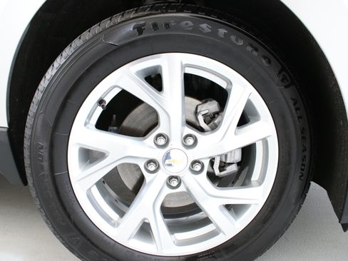 Used 2021 Chevrolet Equinox LT AWD/4WD image 31