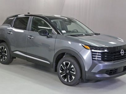 New 2025 Nissan Kicks SV