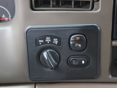 Used 2004 Ford F350 Lariat image 27