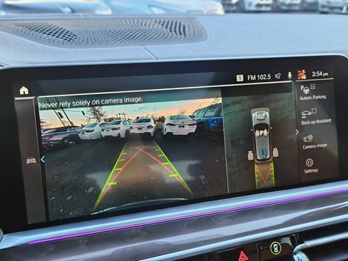 Used 2022 BMW X5 xDrive45e w/ Climate Comfort Package image 28