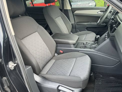 Used 2018 Volkswagen Atlas Launch Edition AWD/4WD image 21