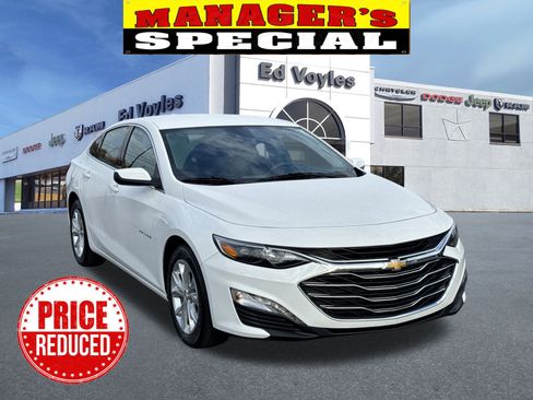 Used 2024 Chevrolet Malibu LT image 1