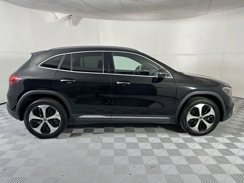 Used 2025 Mercedes-Benz GLA 250 image 9