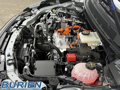 New 2026 Chevrolet Equinox EV LT image 33