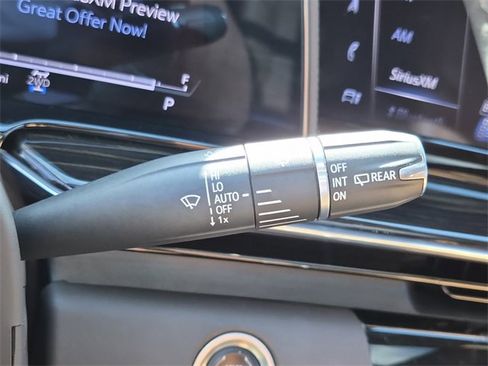 Used 2022 Cadillac Escalade Premium Luxury image 27