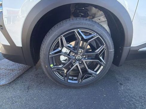 New 2026 Nissan Kicks SR w/ SR Premium Package image 10