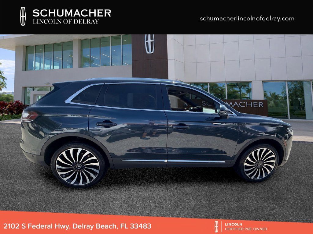 Certified 2023 Lincoln Nautilus Black Label w/ Class II Trailer Tow Package AWD/4WD image 8