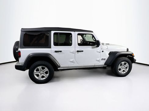 Used 2023 Jeep Wrangler Sport S image 4