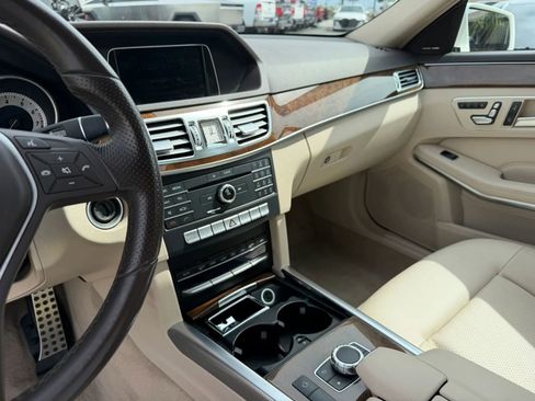 Used 2016 Mercedes-Benz E 350 Sedan image 18