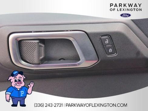 Used 2025 Ford Bronco Badlands AWD/4WD image 13