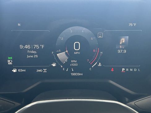 Used 2026 GMC Acadia Elevation w/ Elevation Premium Package AWD/4WD image 24
