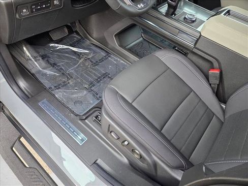 New 2026 GMC Hummer EV SUV image 4