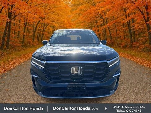 Used 2025 Honda Pilot EX-L image 2